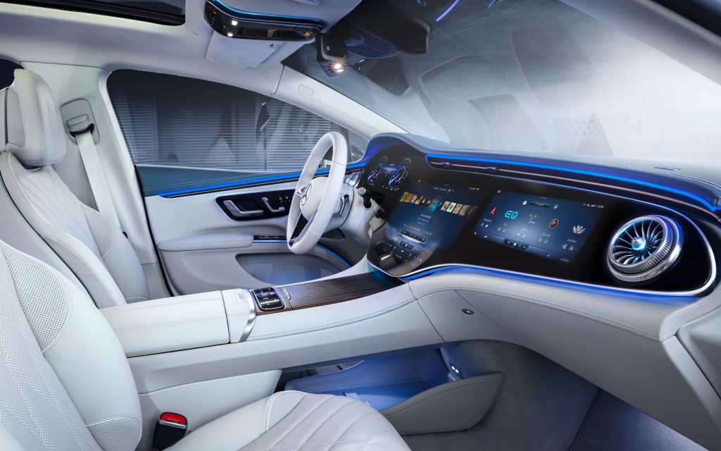 eqs interior